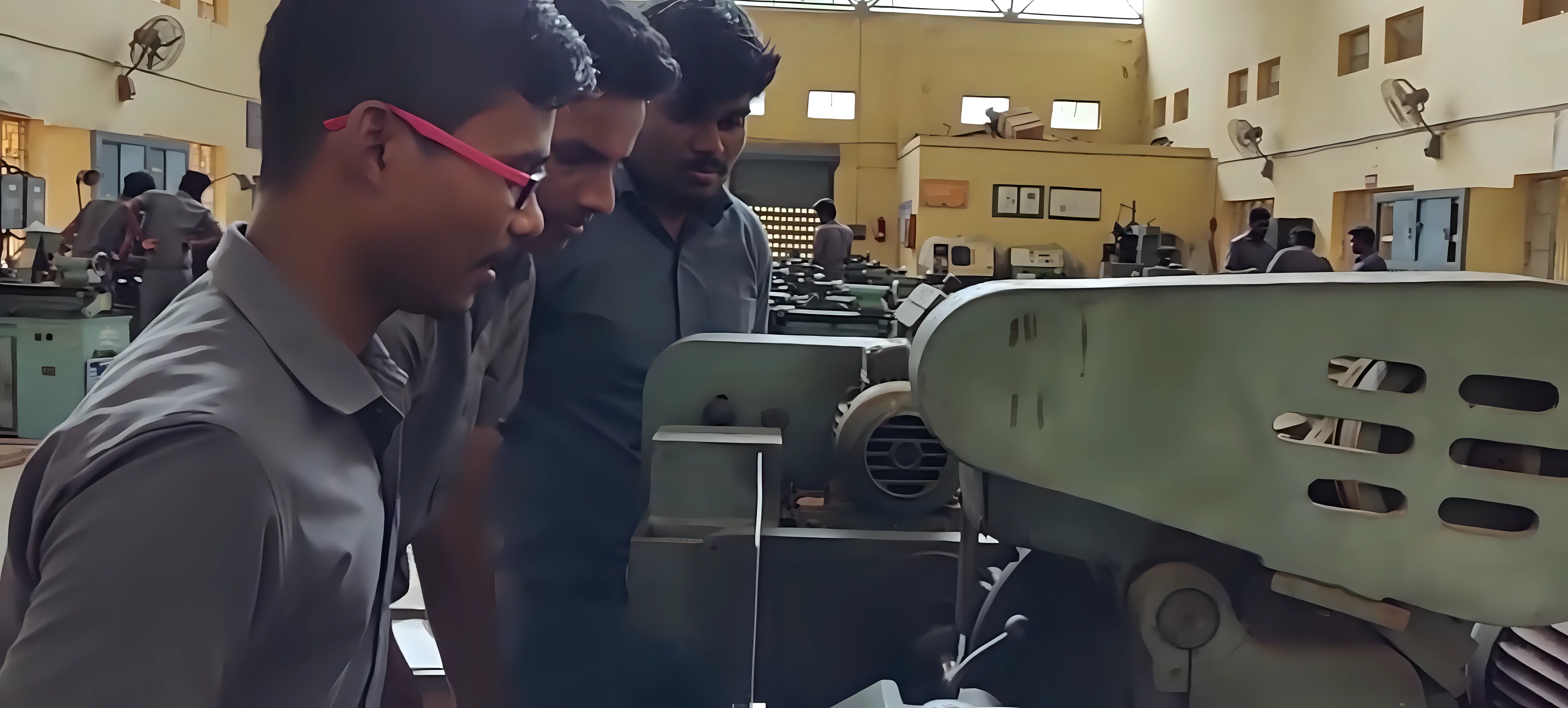 Puducherry Technological University lab photo 1